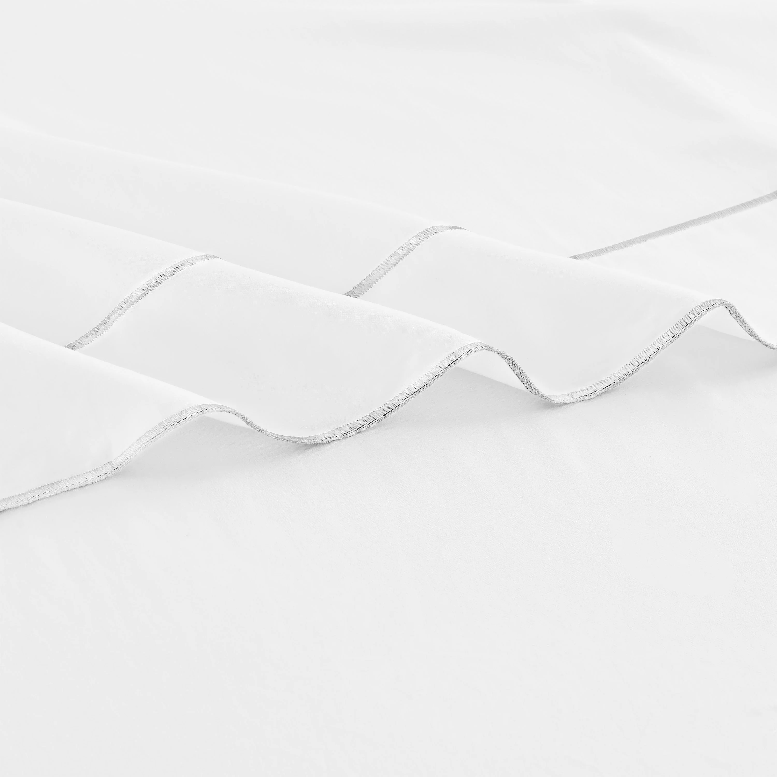 600 Thread Count Framed Sateen Embroidered Cotton Sheet Set - Image 8