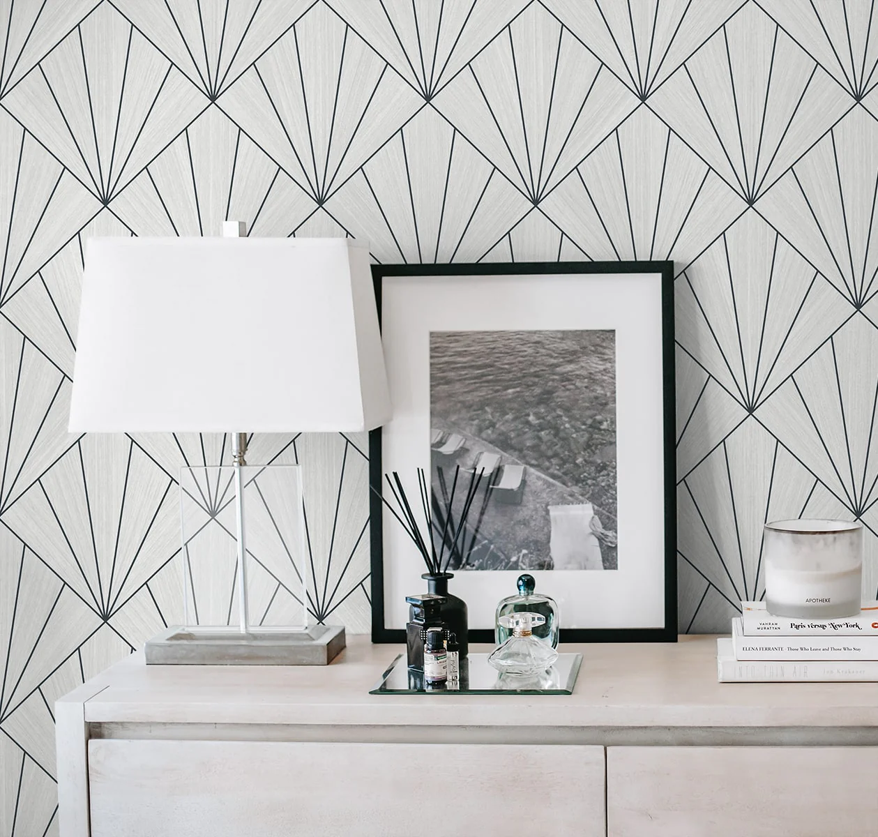 A Lot More Textures Mikkeli Geometric Embossed Vinyl Unpasted Wallpaper - Image 3