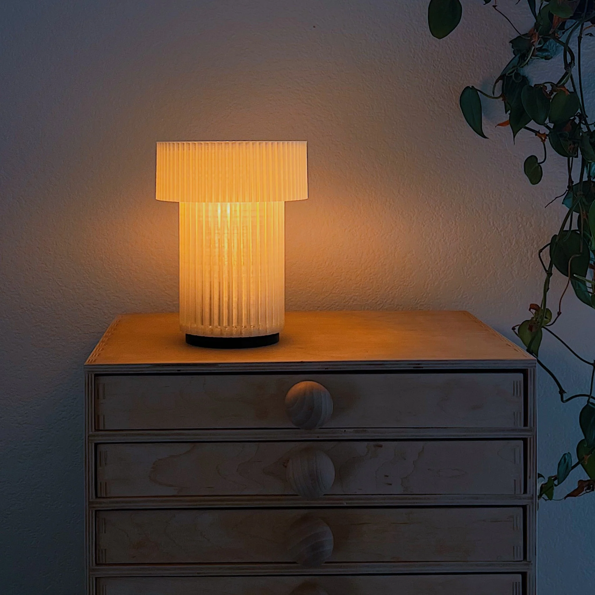Cordless Mini Drum Lamp - Image 4