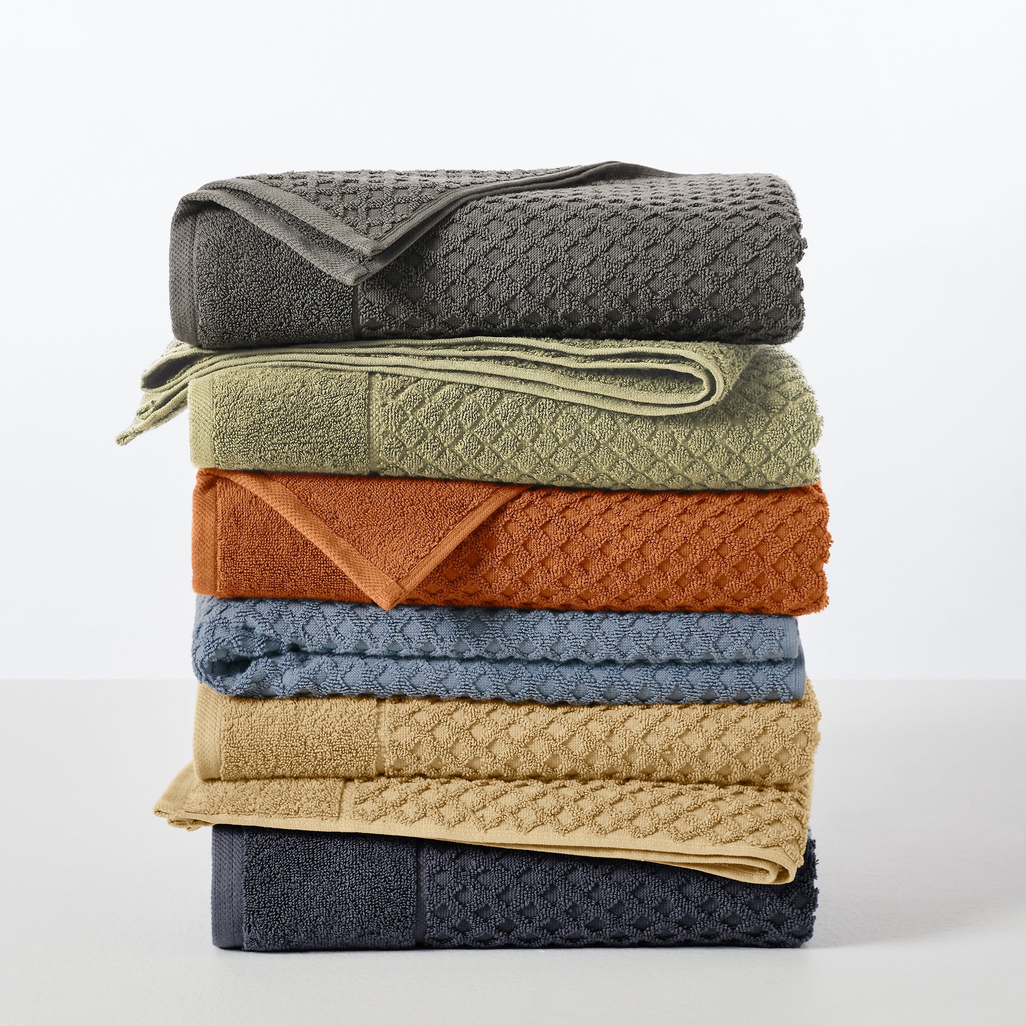 Cotton Diamond Waffle Weave Bath Towel Set - Grayson Collection - Image 173