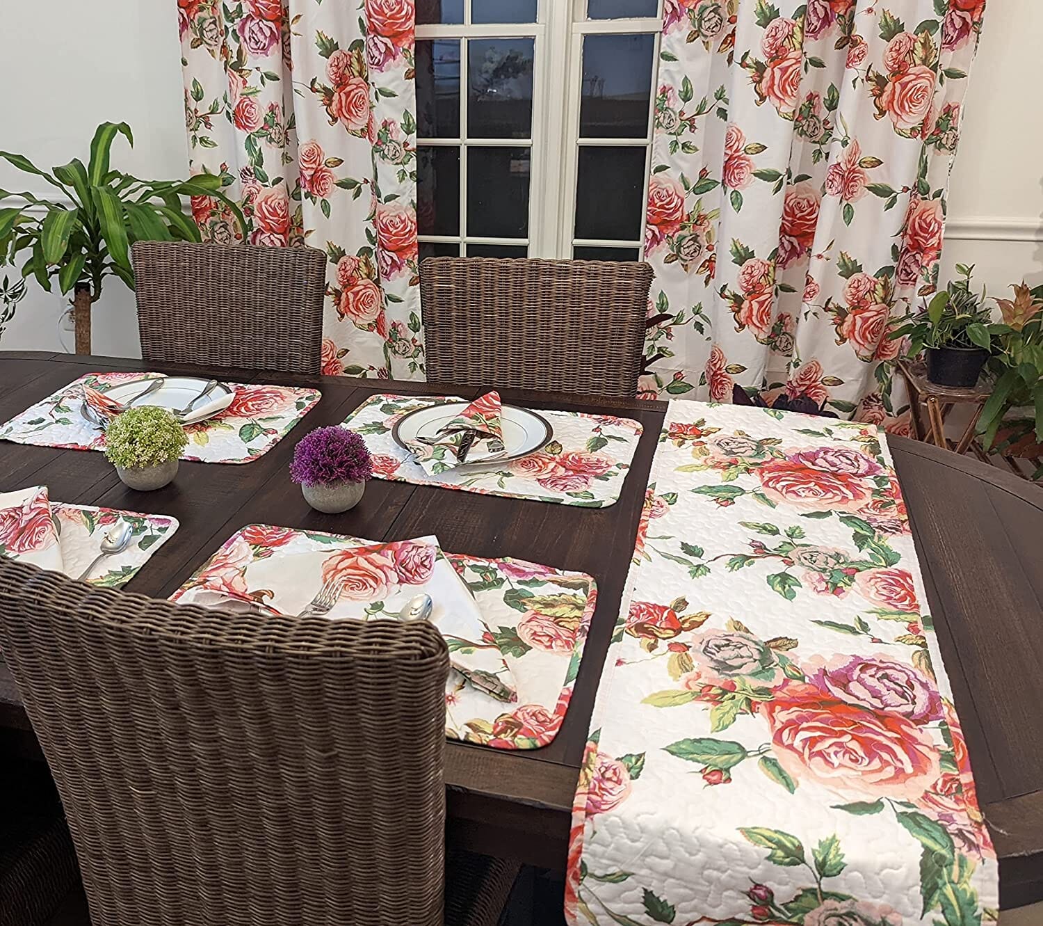 Set of 4 - Pink Floral, Roses Quilted Dining Placemats - Image 10