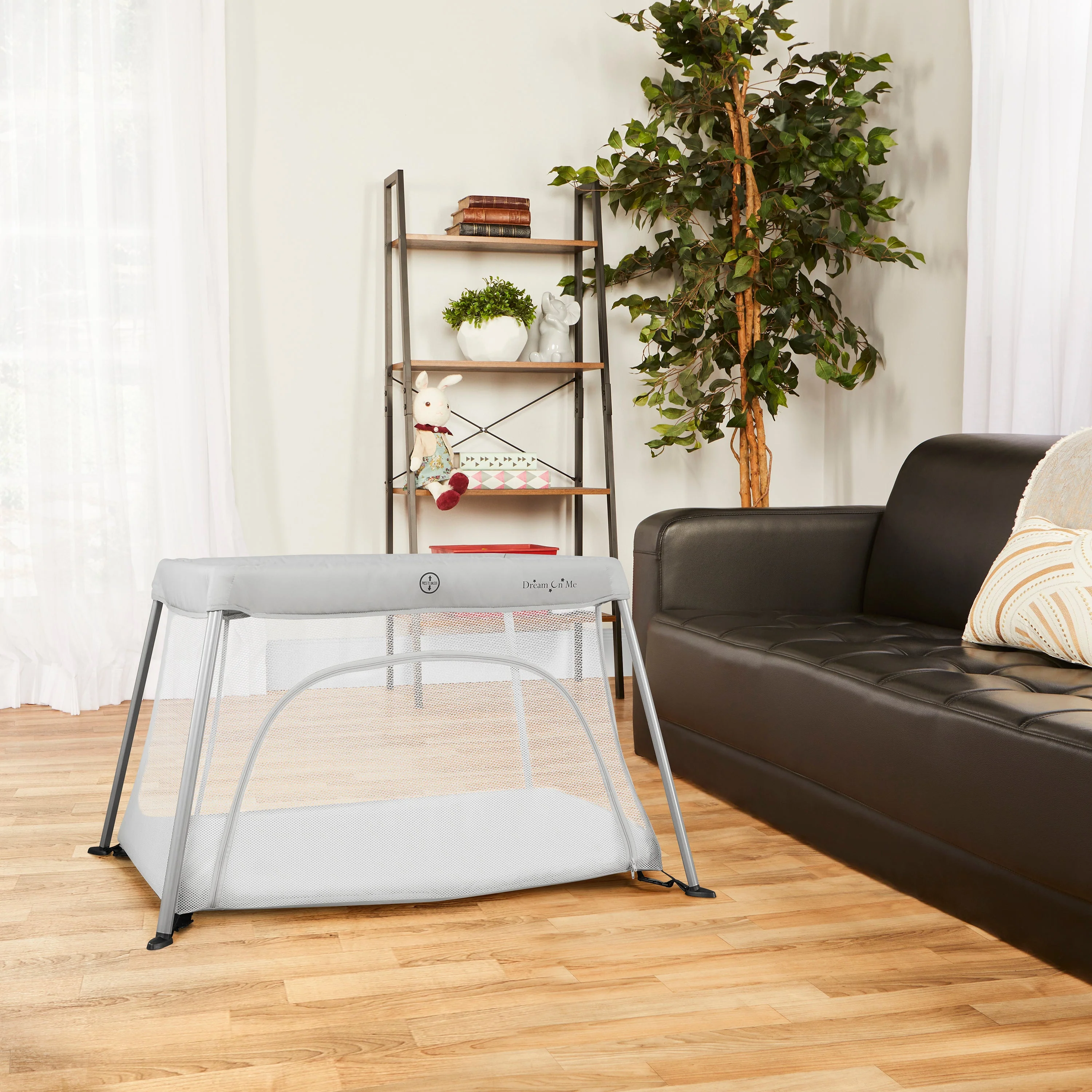 Dream On Me Travel Light Play Yard With Mesh Zipper Door - Image 4