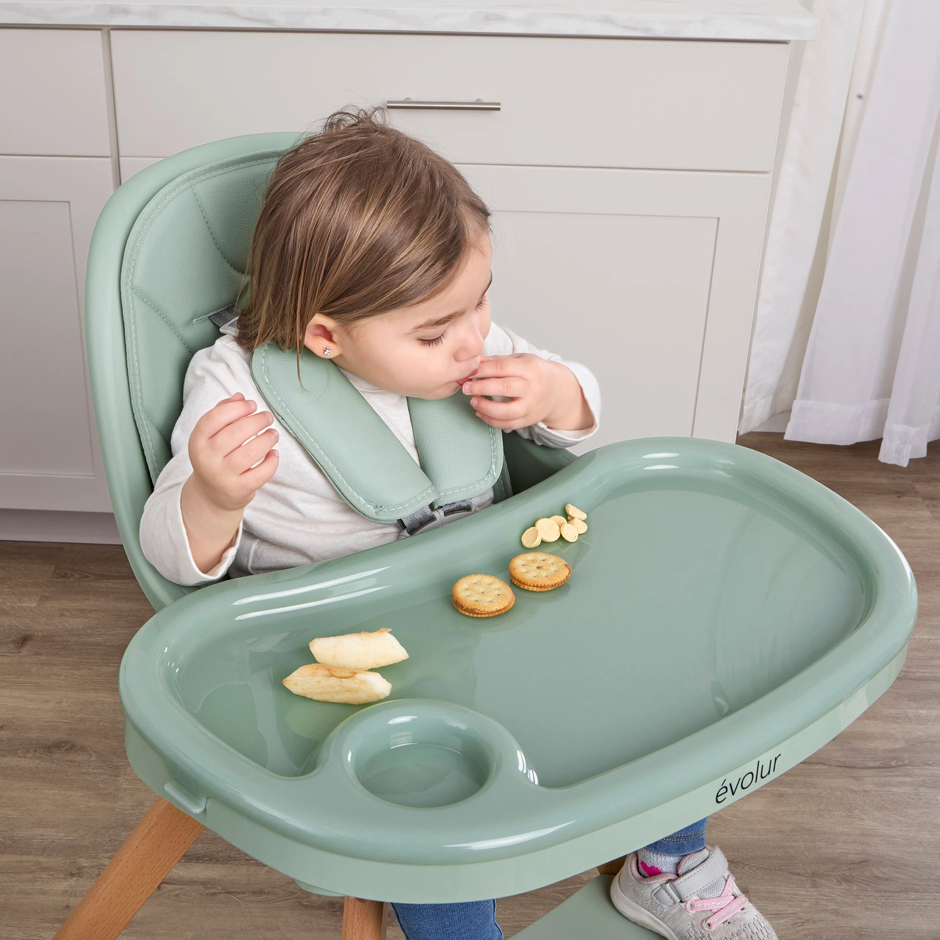 Evolur Zoodle 2-In-1 High Chair - Image 35