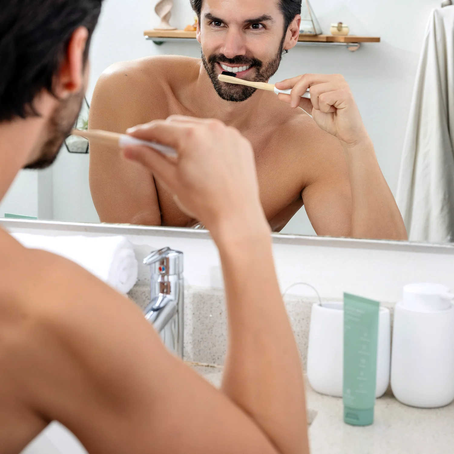Gentle Green⢠Sensitive Toothpaste with Hydroxyapatite & B12 - Image 4