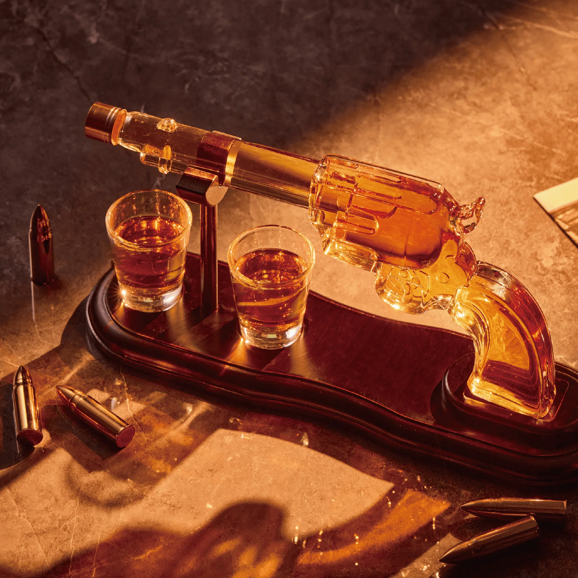 Gun Whiskey Decanter Set - Image 5