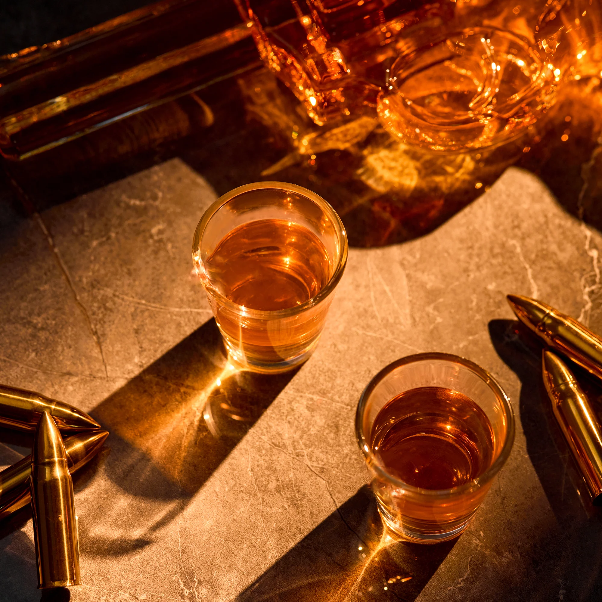 Gun Whiskey Decanter Set - Image 5