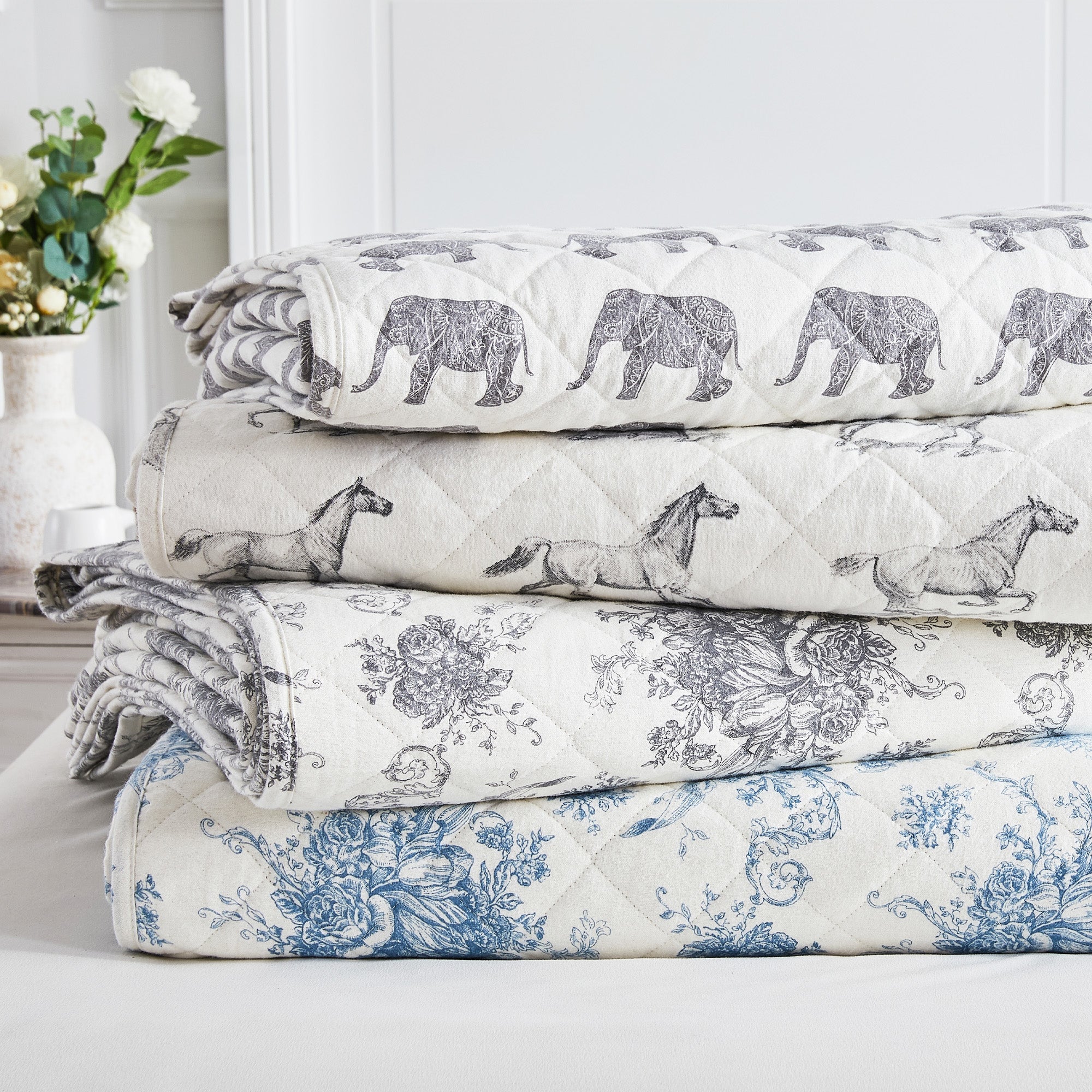 Horses Cotton Flannel Quilt Set - Image 9