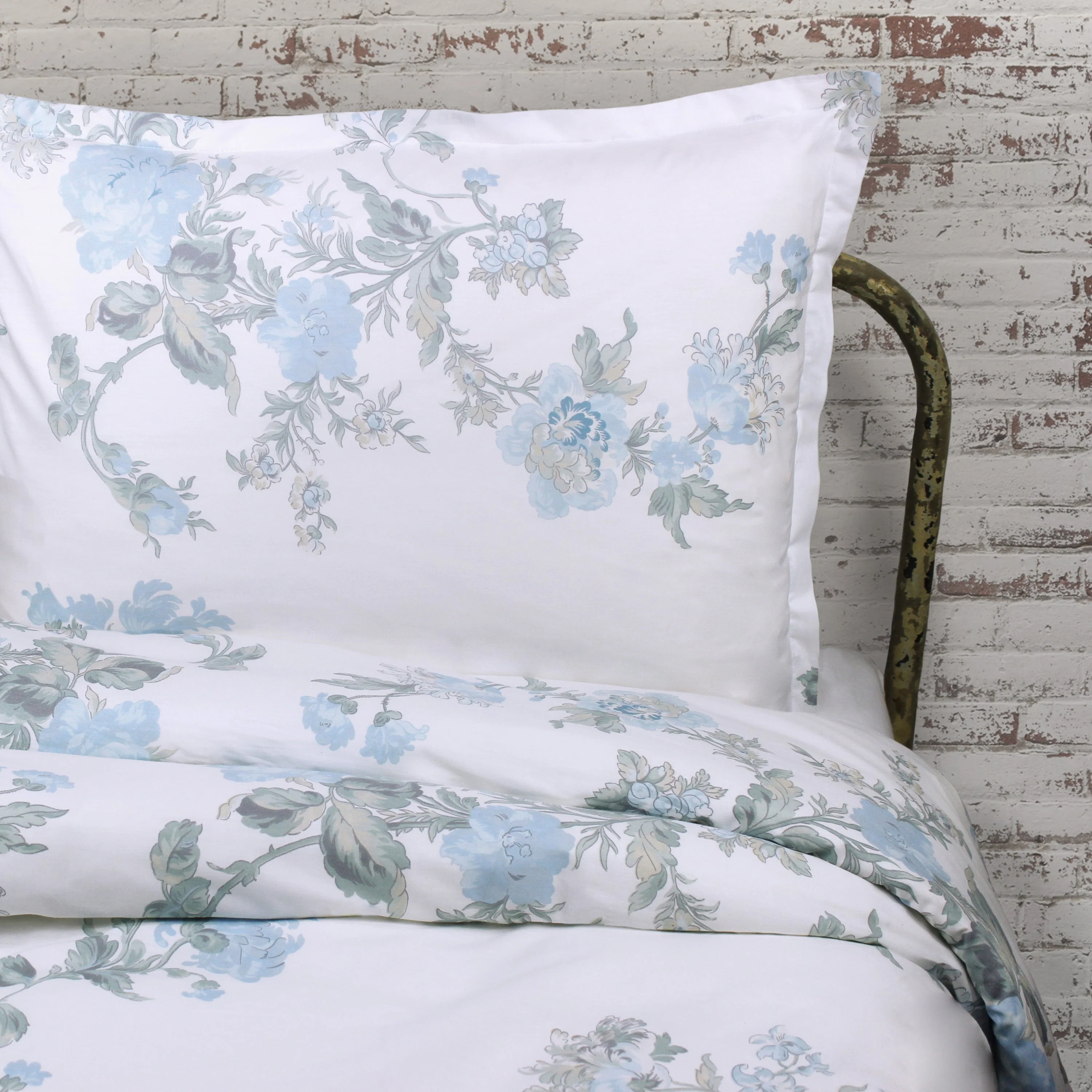 Jardin De Rose Printed Cotton Percale Duvet Set - Image 12