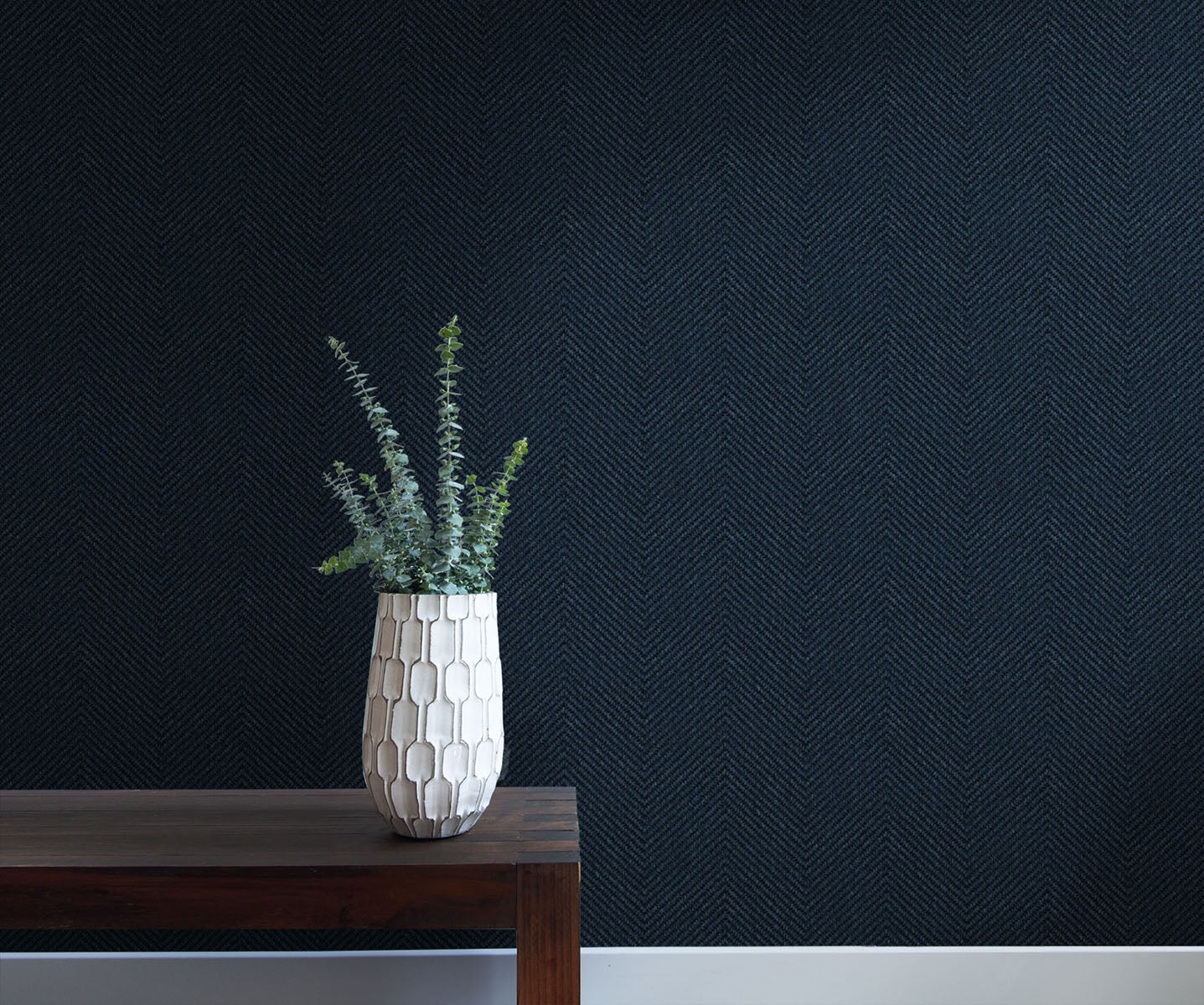 More Textures Café Chevron Embossed Vinyl Unpasted Wallpaper - Image 25