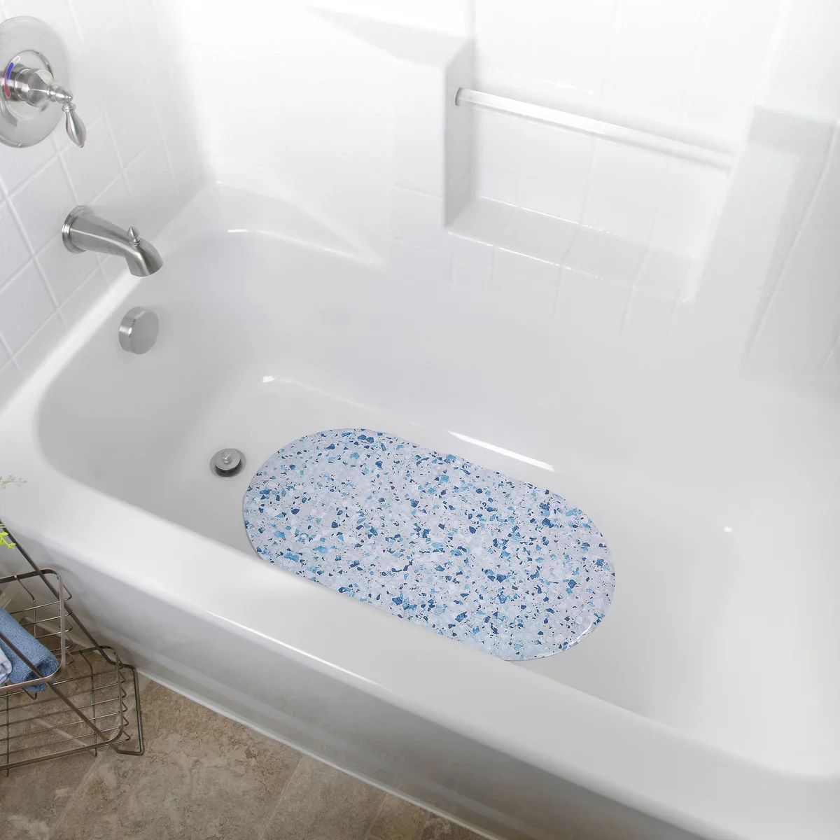 Non Skid Bubble Bath Mat - Image 17