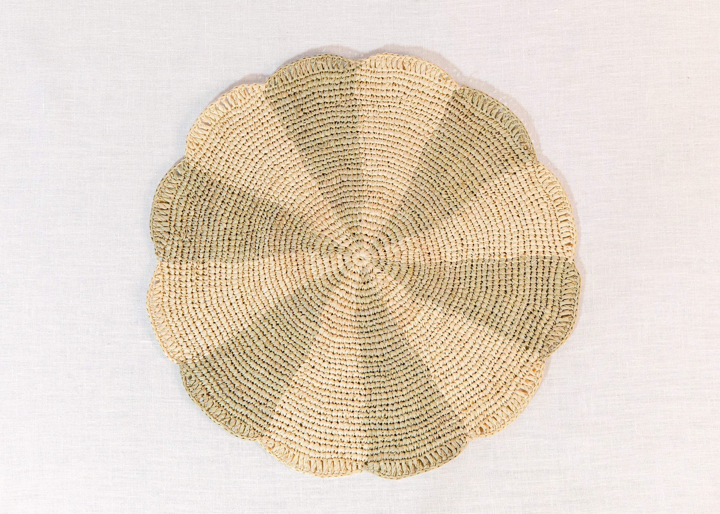 Pinwheel Olive Placemat, Raffia Tabletop - Image 3