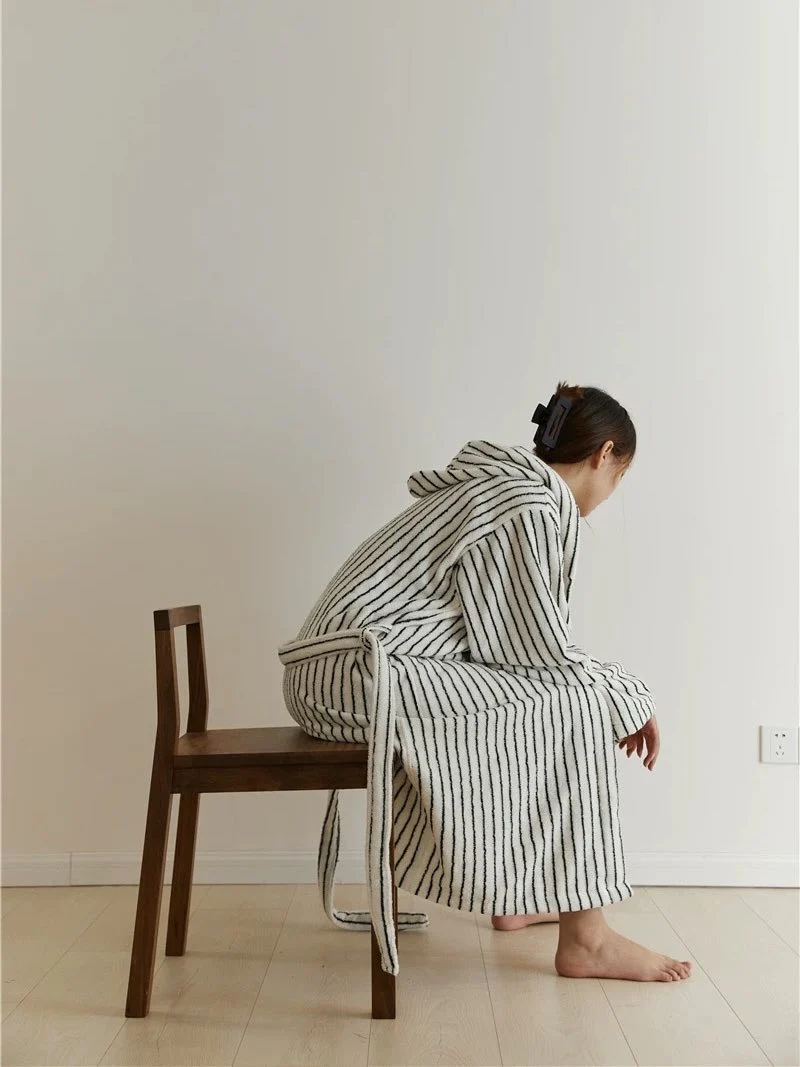 Retro Hooded Stripe Bath Robe - Image 6
