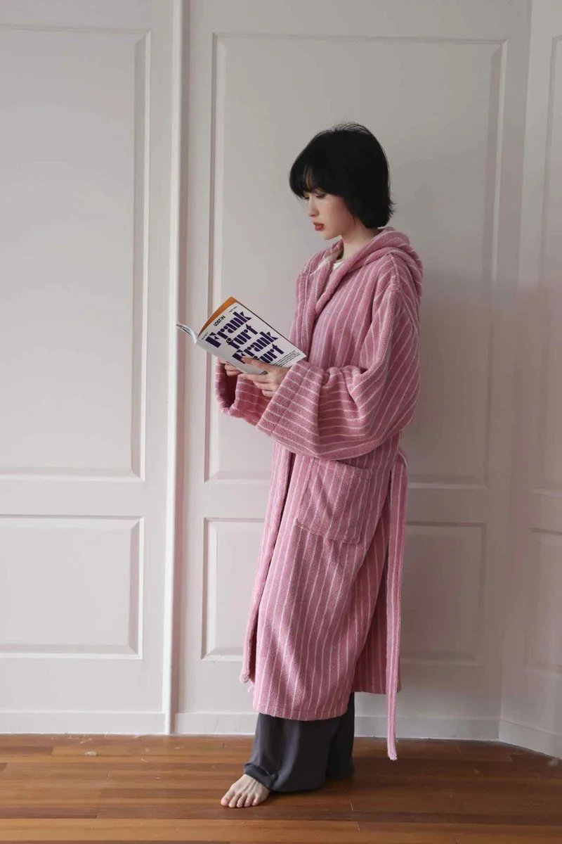 Retro Hooded Stripe Bathrobe - Image 6