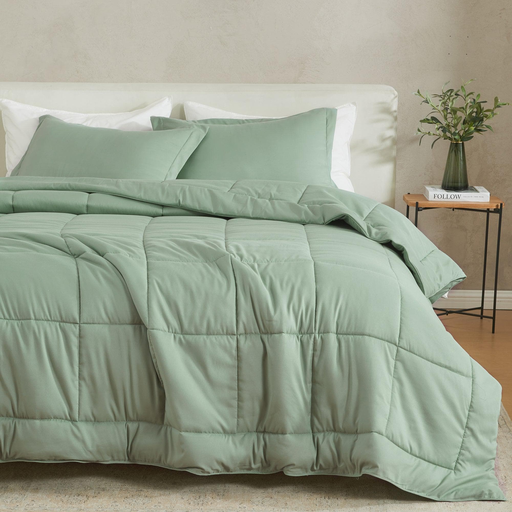 Reversible Comforter Set - Odette Collection - Image 19