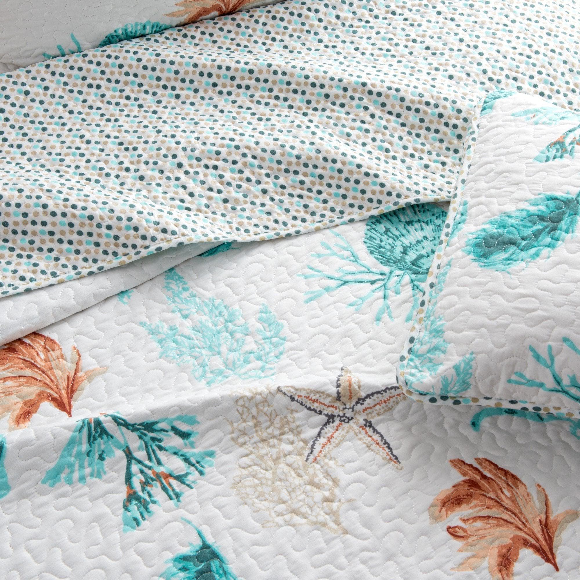 Reversible Coral Quilt Set - Key West Collection - Image 2