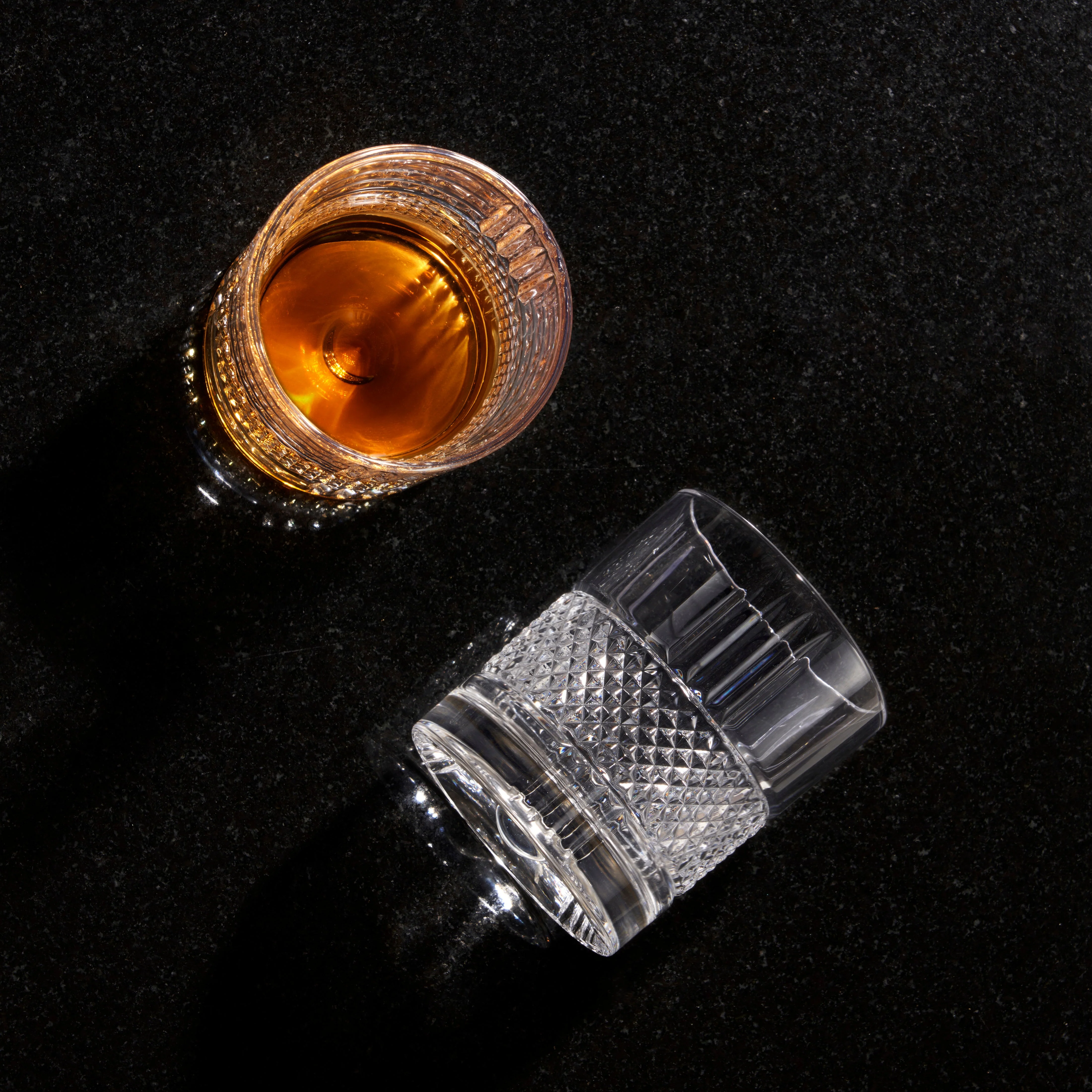 Revolve Crystal Rocks Glass - Image 3