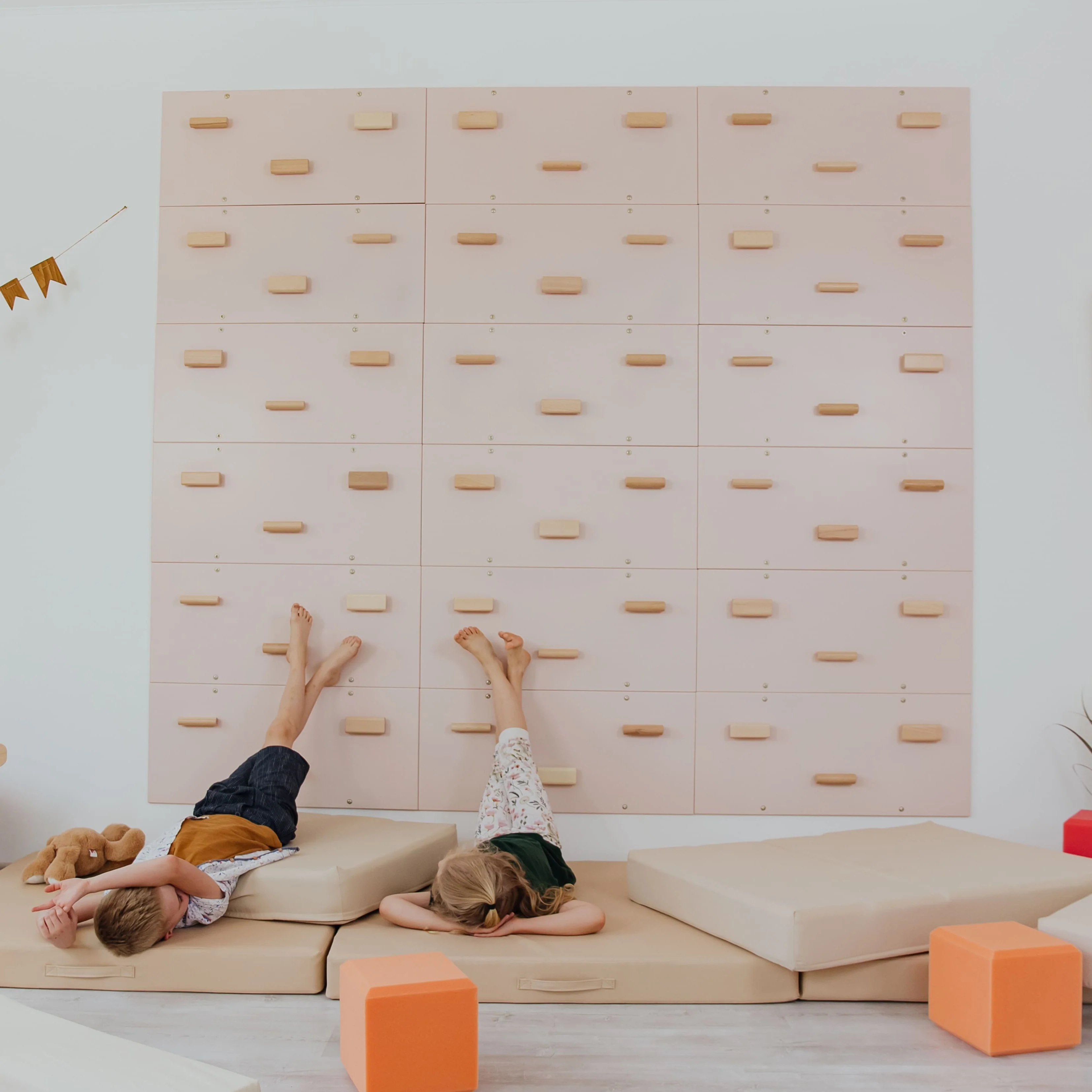 Rock Climbing Wall - Image 20