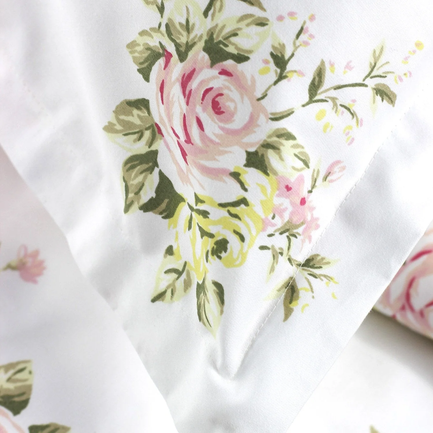Rose Bouquet Duvet Set - Image 8