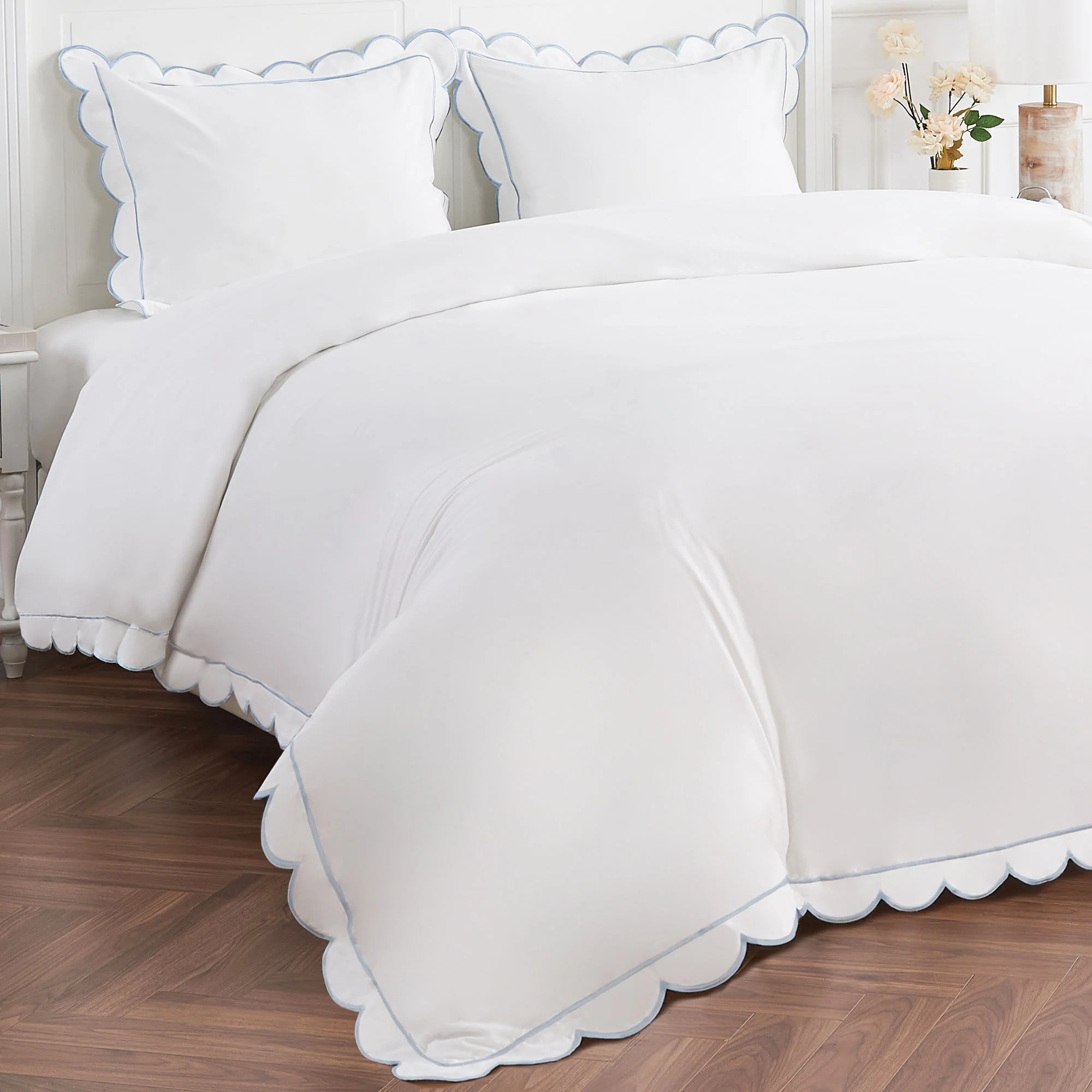 Scallop Frame Embroidered Cotton Percale Duvet Set - Image 14