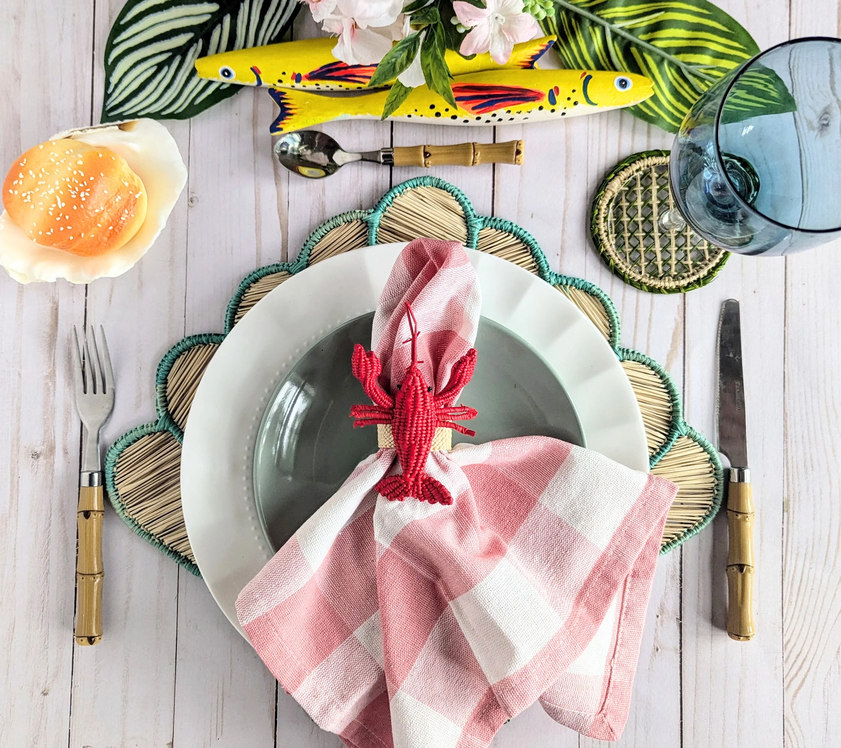 Shell Handwoven Iraca Placemat - Image 2