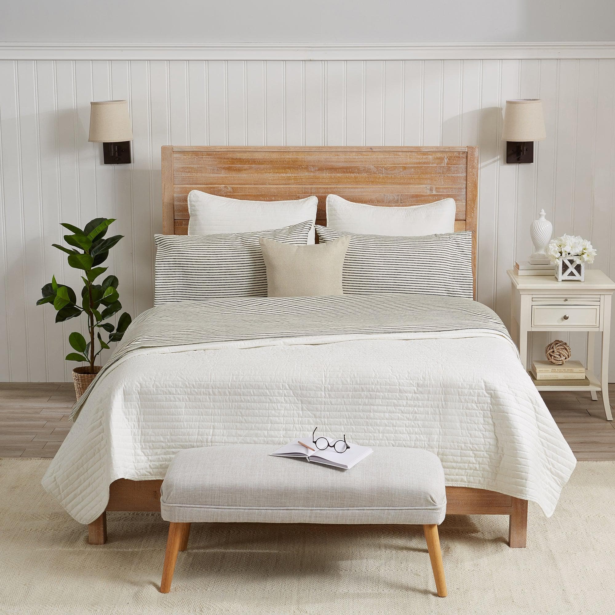Striped Microfiber Sheet Set - Evette Collection - Image 34