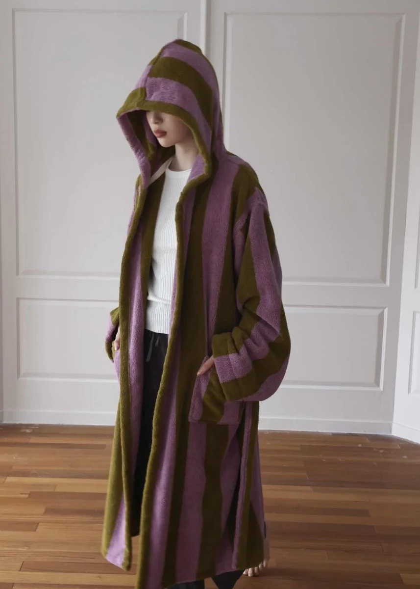 Ultra Soft Retro Whimsical Stripe Bath Robe - Image 9