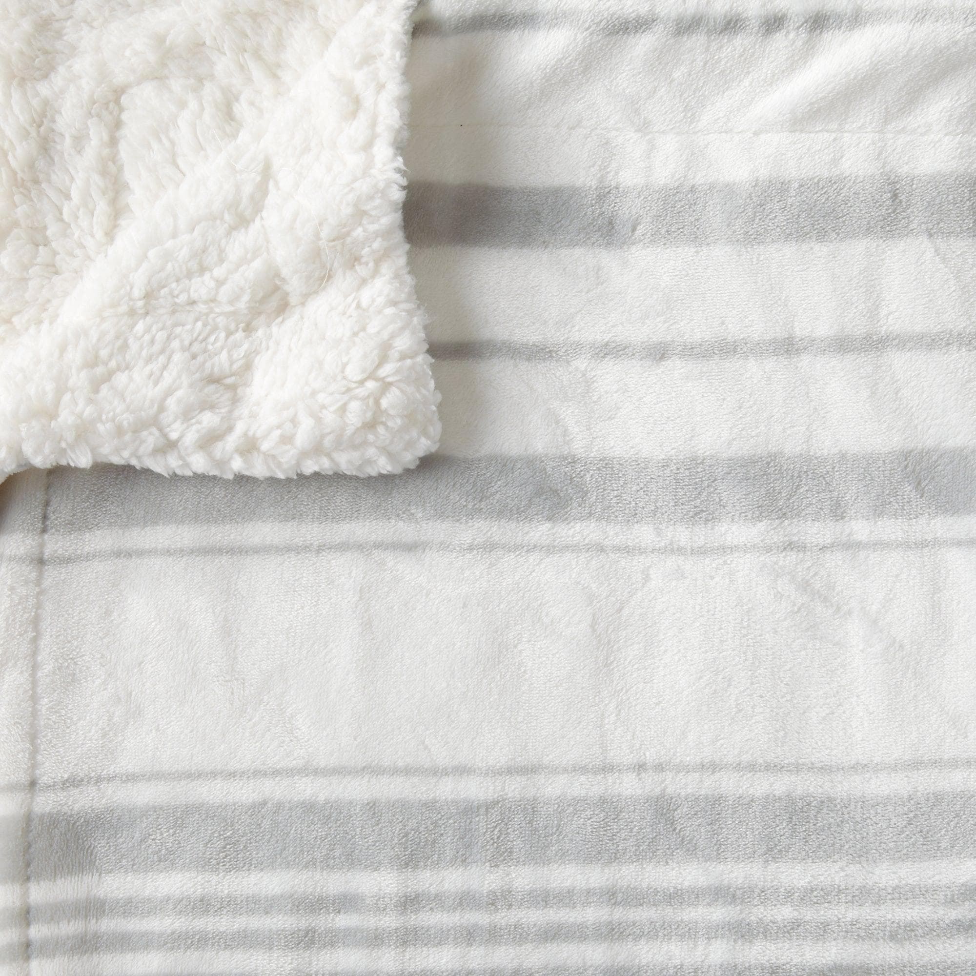 Velvet Plush Sherpa Luxury Bed Blanket - Kinsley Collection - Image 59