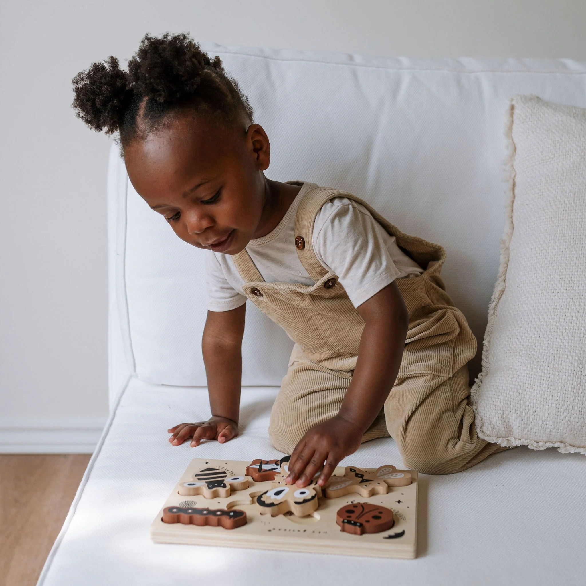 Wooden Tray Puzzle - Bugs - Image 2